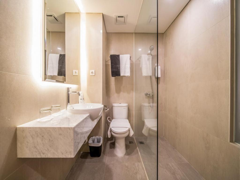 Standard King Room,1717175338:JPEG